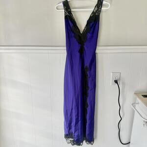 VTG Y2K Victoria’s Secret Purple Long Slip Dress Lingerie Black Lace Size Small